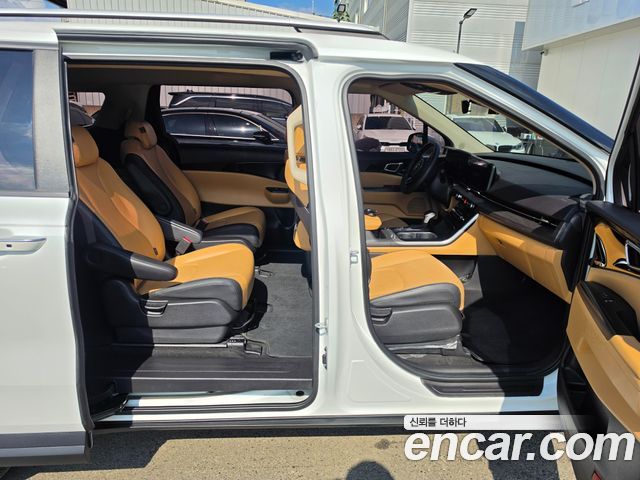 Kia Carnival (IV) Gasoline 9-Seater Prestige 2023 — фото 16