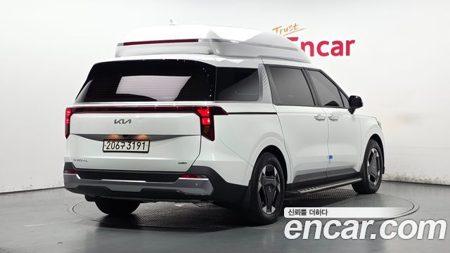 Kia Carnival (IV) HEV 9-Seater Hi-Limousine (Special vehicle) 2025 — фото 2