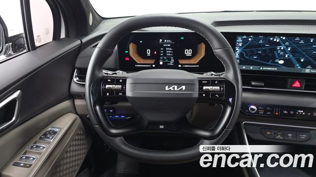 Kia Carnival (IV) HEV 9-Seater Hi-Limousine (Special vehicle) 2025 — фото 13