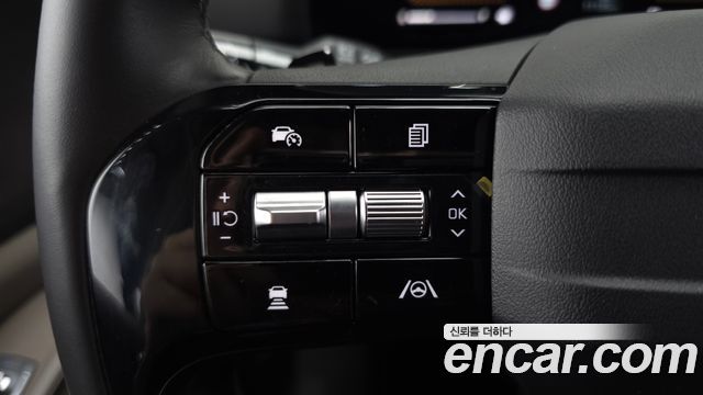 Kia Carnival (IV) HEV 9-Seater Hi-Limousine (Special vehicle) 2025 — фото 32
