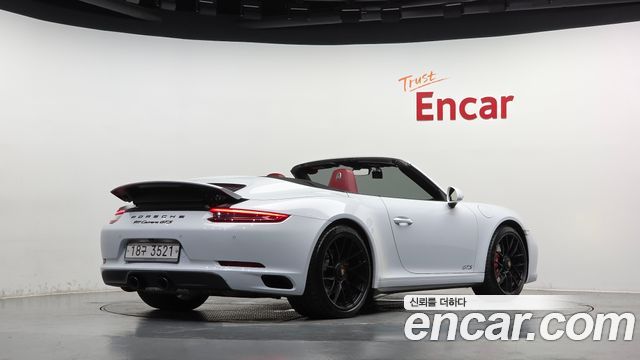 Porsche 911 Carrera GTS Cabriolet 991 2019 — фото 2