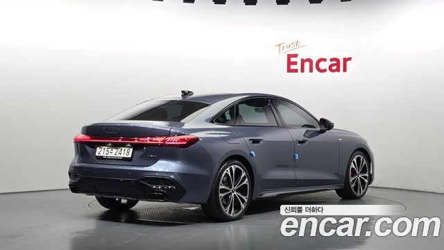 Audi A5 (B10) 40 TFSI Quattro S Line Black Edition 2025 — фото 2