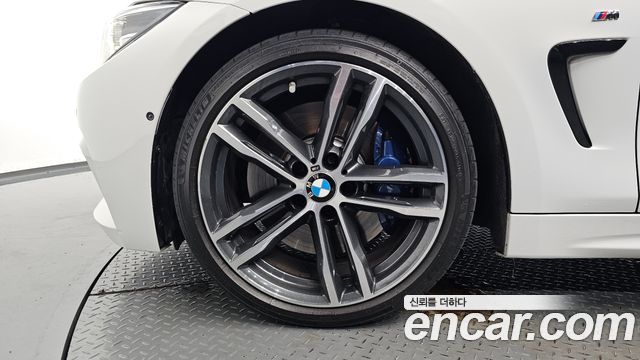 BMW 4 Series (F32) 430i M Sport Convertible 2018 — фото 5