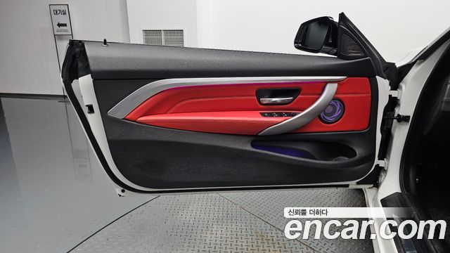 BMW 4 Series (F32) 430i M Sport Convertible 2018 — фото 24