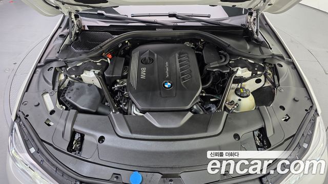 BMW 7 Series (G11) 740d xDrive M Sport 2016 — фото 6