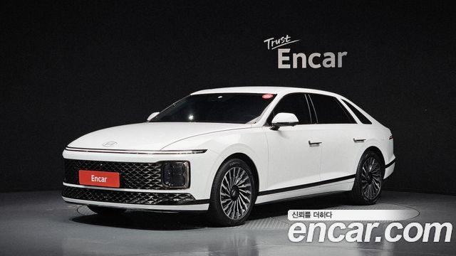Hyundai Grandeur (GN7) 2,5 Gasoline 2WD Calligraphy 2025 — фото 1