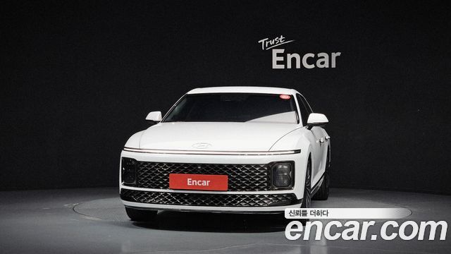 Hyundai Grandeur (GN7) 2,5 Gasoline 2WD Calligraphy 2025 — фото 3