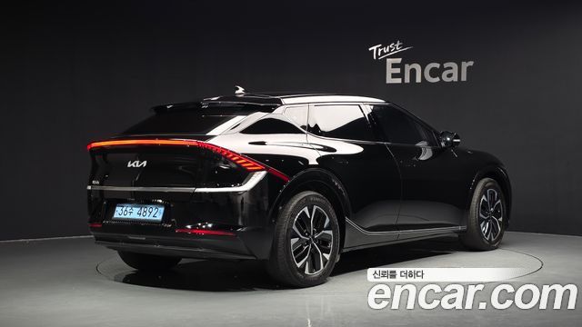 Kia EV6 Long Range Earth 2023 — фото 2
