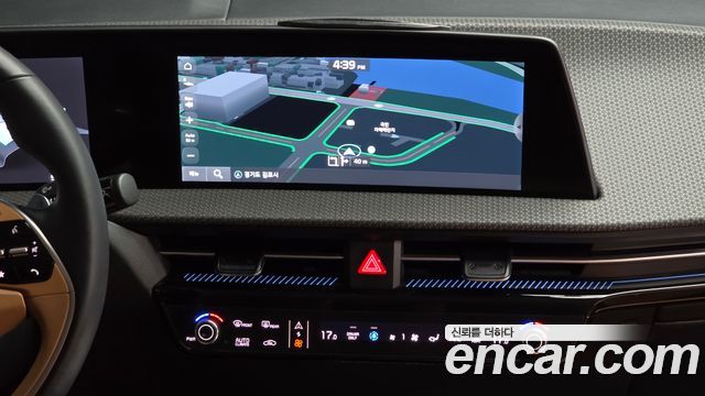 Kia EV6 Long Range Earth 2023 — фото 14
