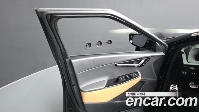 Kia EV6 Long Range Earth 2023 — фото 24