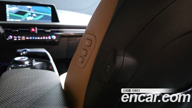 Kia EV6 Long Range Earth 2023 — фото 31