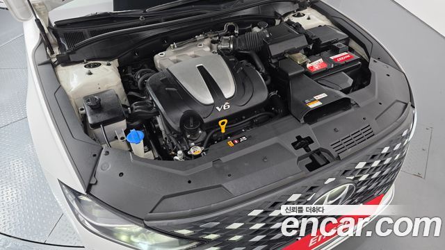 Hyundai Grandeur (IG) 3.0 LPi (Taxi) Deluxe 2023 — фото 6