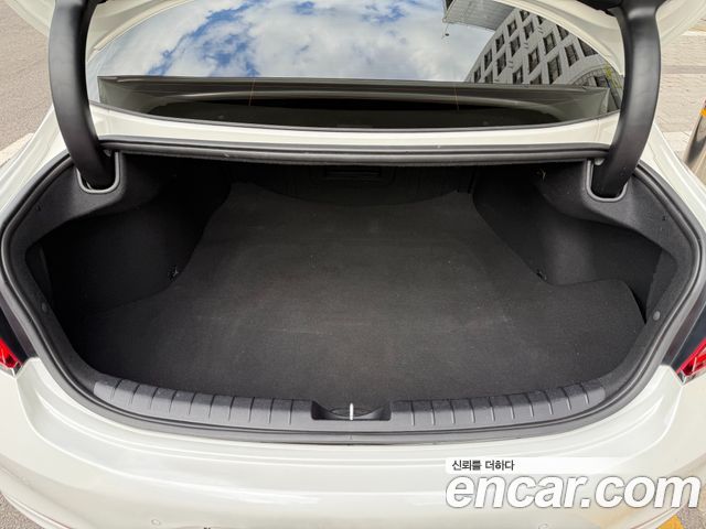 Hyundai Grandeur (IG) 2.4 Modern 2019 — фото 24