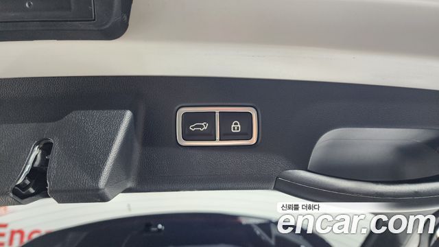Kia Sorento (IV) Diesel 2.2 2WD Prestige 2023 — фото 15