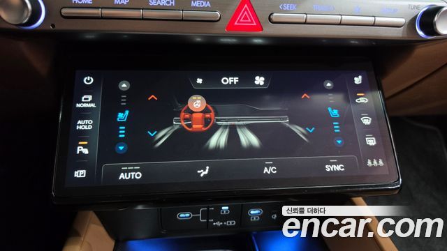 Hyundai Grandeur (GN7) 2,5 Gasoline 2WD Premium 2023 — фото 32