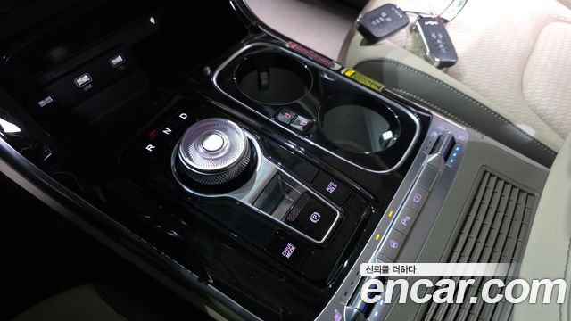 Kia Carnival (IV) Gasoline 7-Seater Hi-Limousine Signature 2023 — фото 9
