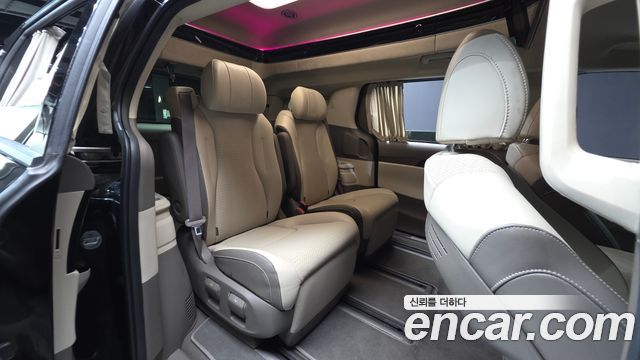 Kia Carnival (IV) Gasoline 7-Seater Hi-Limousine Signature 2023 — фото 12