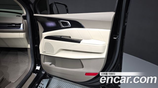Kia Carnival (IV) Gasoline 7-Seater Hi-Limousine Signature 2023 — фото 25