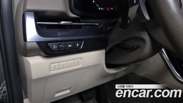 Kia Carnival (IV) Gasoline 7-Seater Hi-Limousine Signature 2023 — фото 27