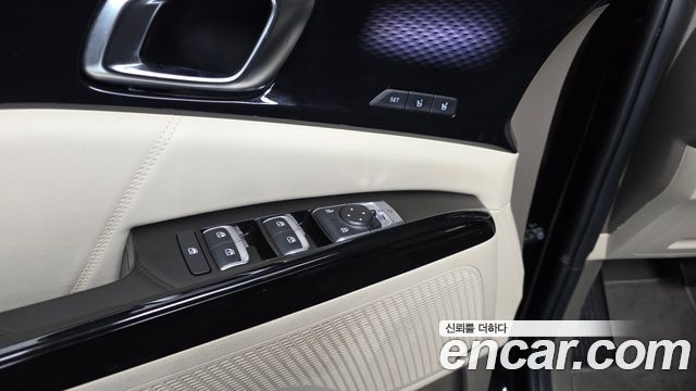 Kia Carnival (IV) Gasoline 7-Seater Hi-Limousine Signature 2023 — фото 30