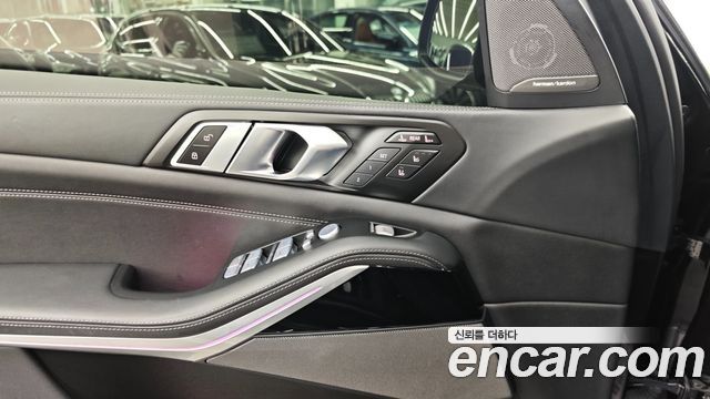 BMW X7 (G07) xDrive 40d M Sport 6STR 2024 — фото 23