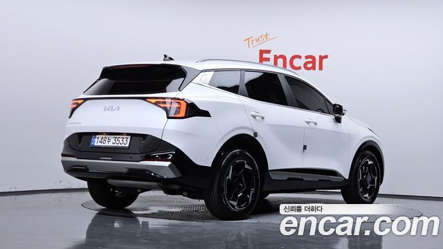 Kia Sportage (V) Gasoline 1.6 Turbo 2WD Signature 2025 — фото 2