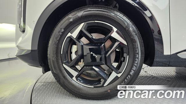 Kia Sportage (V) Gasoline 1.6 Turbo 2WD Signature 2025 — фото 5