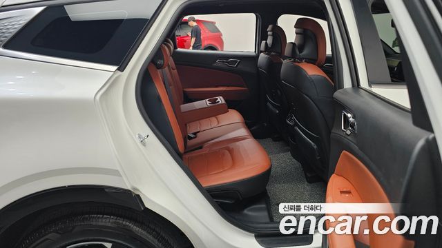 Kia Sportage (V) Gasoline 1.6 Turbo 2WD Signature 2025 — фото 11