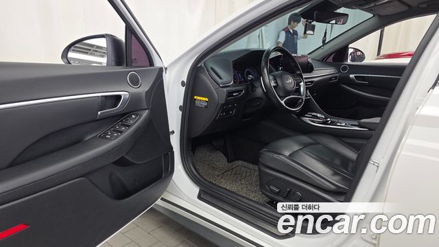 Hyundai Sonata (DN8) 2.0 LPG Premium 2021 — фото 10