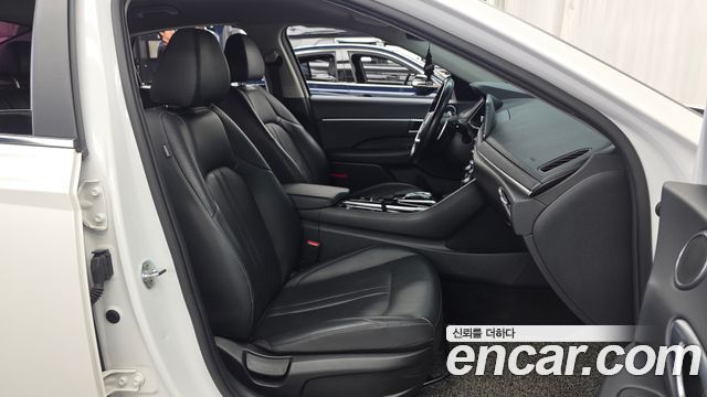 Hyundai Sonata (DN8) 2.0 LPG Premium 2021 — фото 11
