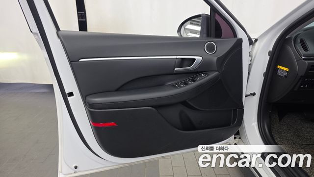 Hyundai Sonata (DN8) 2.0 LPG Premium 2021 — фото 24