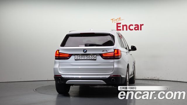 BMW X5 (F15) xDrive 30d 2016 — фото 4