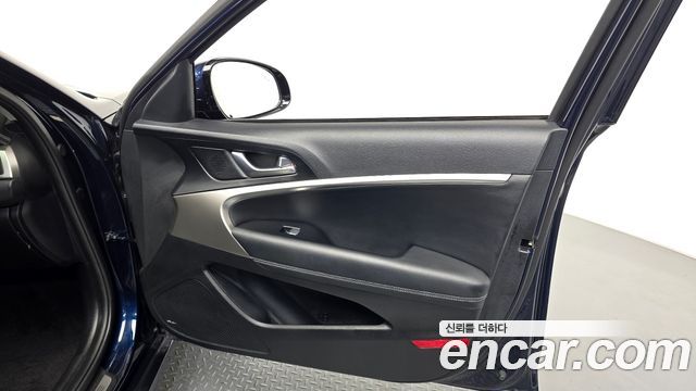 Genesis G70 2.0T Advanced 2020 — фото 30
