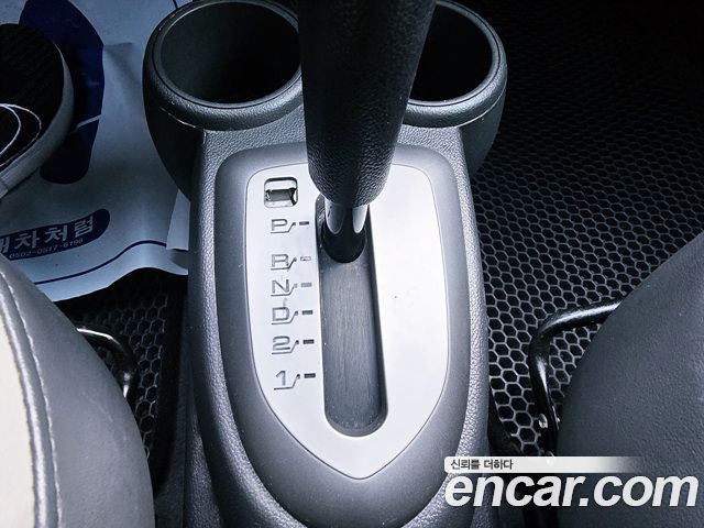 Chevrolet Spark LT Special Edition 2012 — фото 19