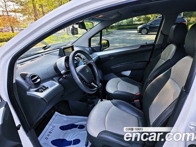 Chevrolet Spark LT Special Edition 2012 — фото 21