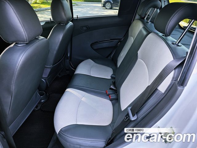 Chevrolet Spark LT Special Edition 2012 — фото 22
