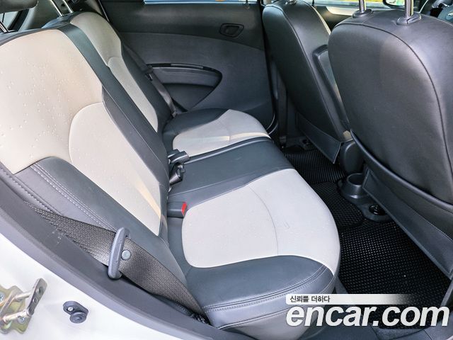 Chevrolet Spark LT Special Edition 2012 — фото 24