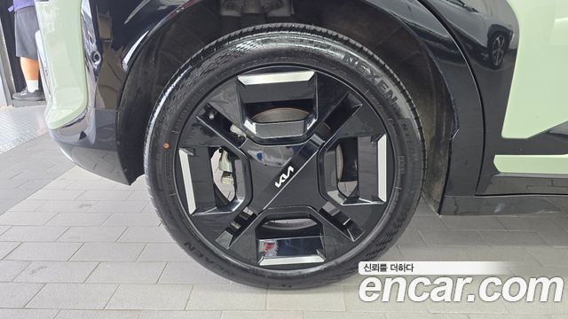 Kia EV3 Long Range 2WD GT Line 2025 — фото 5