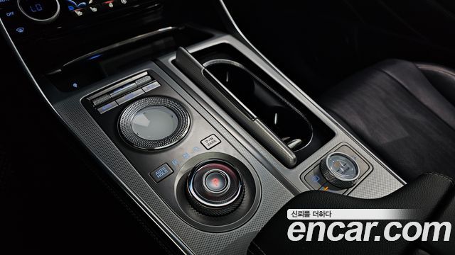 Genesis GV80 3.0 Diesel AWD 2022 — фото 9