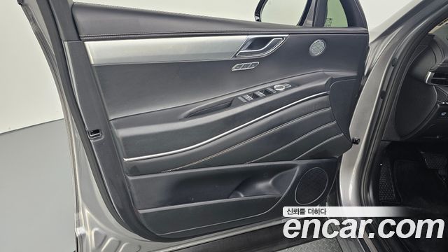 Genesis GV80 3.0 Diesel AWD 2022 — фото 24
