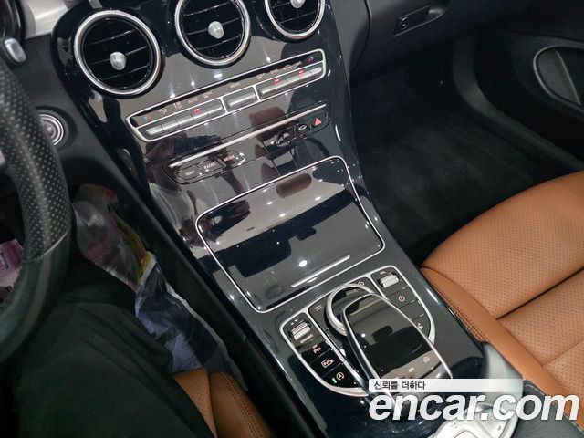 Mercedes-Benz C-Class (W205) C200 Cabriolet 2019 — фото 9