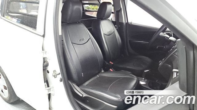 Chevrolet Next Spark Van 2016 — фото 11