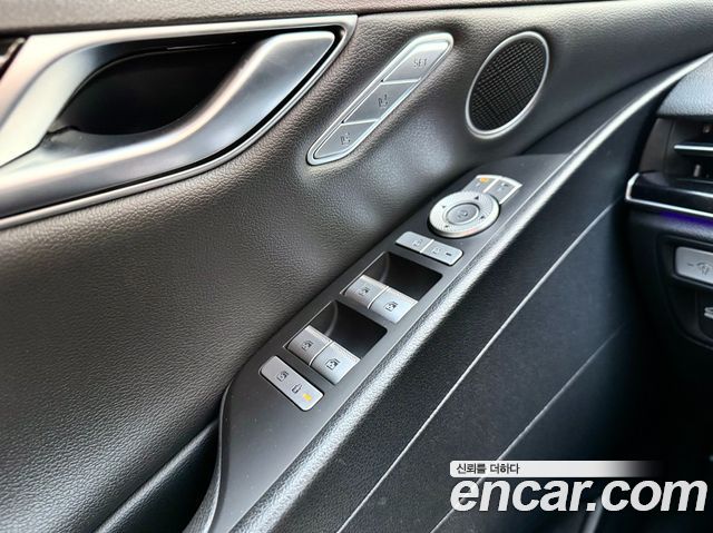 Genesis G80 (RG3) Gasoline 2.5 Turbo AWD 2021 — фото 16