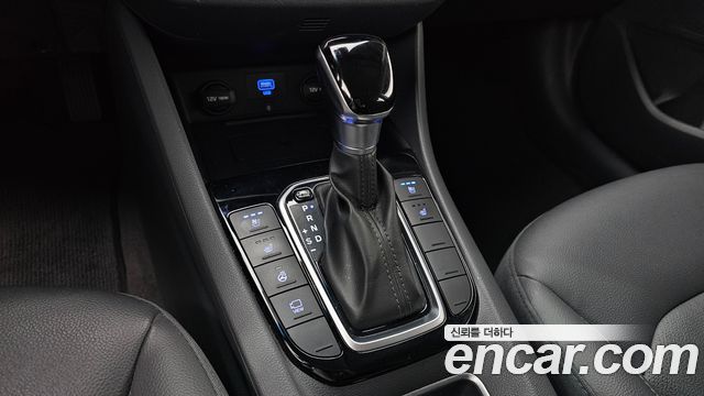 Hyundai Ioniq Hybrid 1.6 HEV N 2020 — фото 9