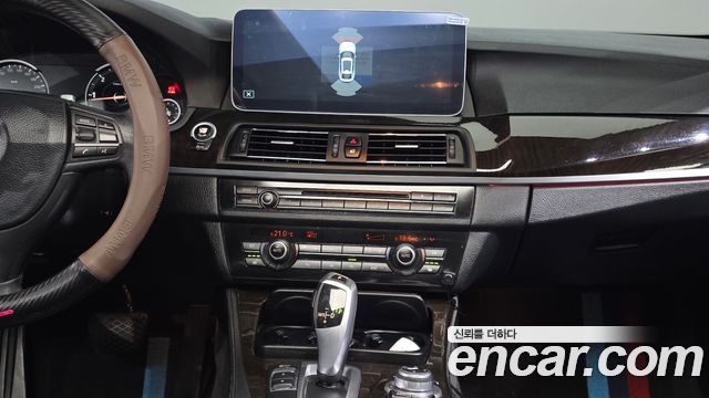 BMW 5 Series (F10) 520d 2013 — фото 19
