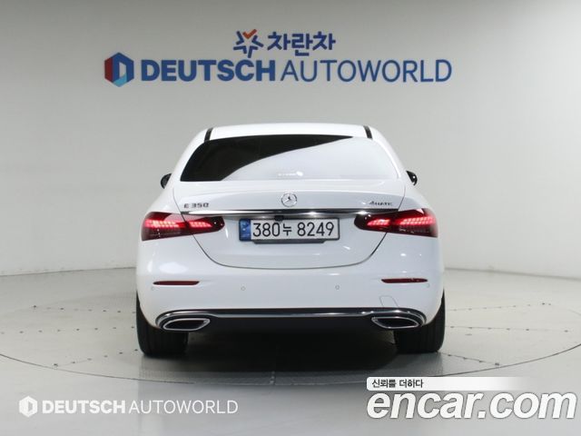 Mercedes-Benz E-Class (W213) E350 4MATIC Avantgarde 2022 — фото 4