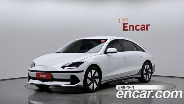 Hyundai Ioniq 6 Long Range Exclusive 2023 — фото 1