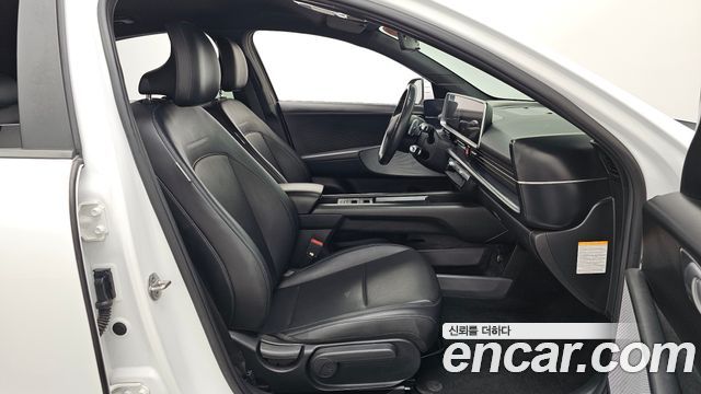 Hyundai Ioniq 6 Long Range Exclusive 2023 — фото 11