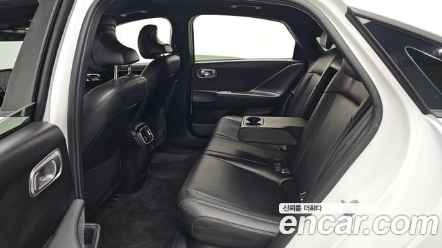 Hyundai Ioniq 6 Long Range Exclusive 2023 — фото 26
