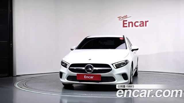 Mercedes-Benz A-Class (W177) A220 Sedan 2020 — фото 3